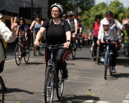 Hundreds celebrate cycling and walking in Enfield!